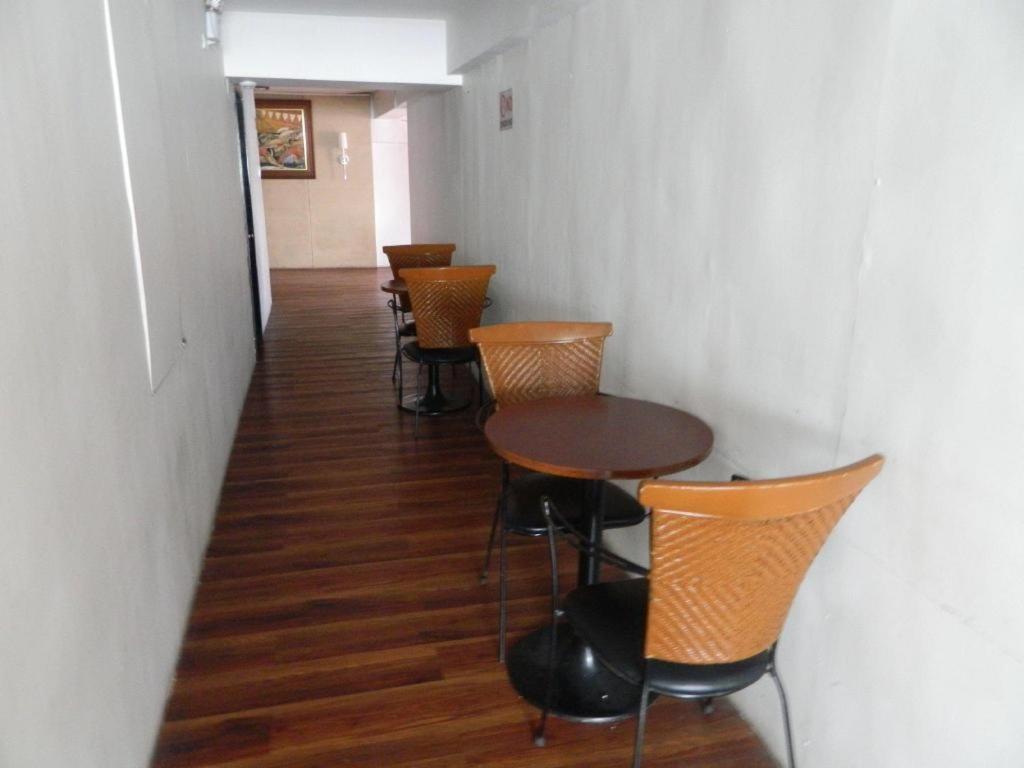 Starmark Hotel Naga  Bagian luar foto