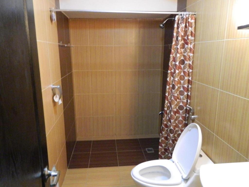 Starmark Hotel Naga  Bagian luar foto